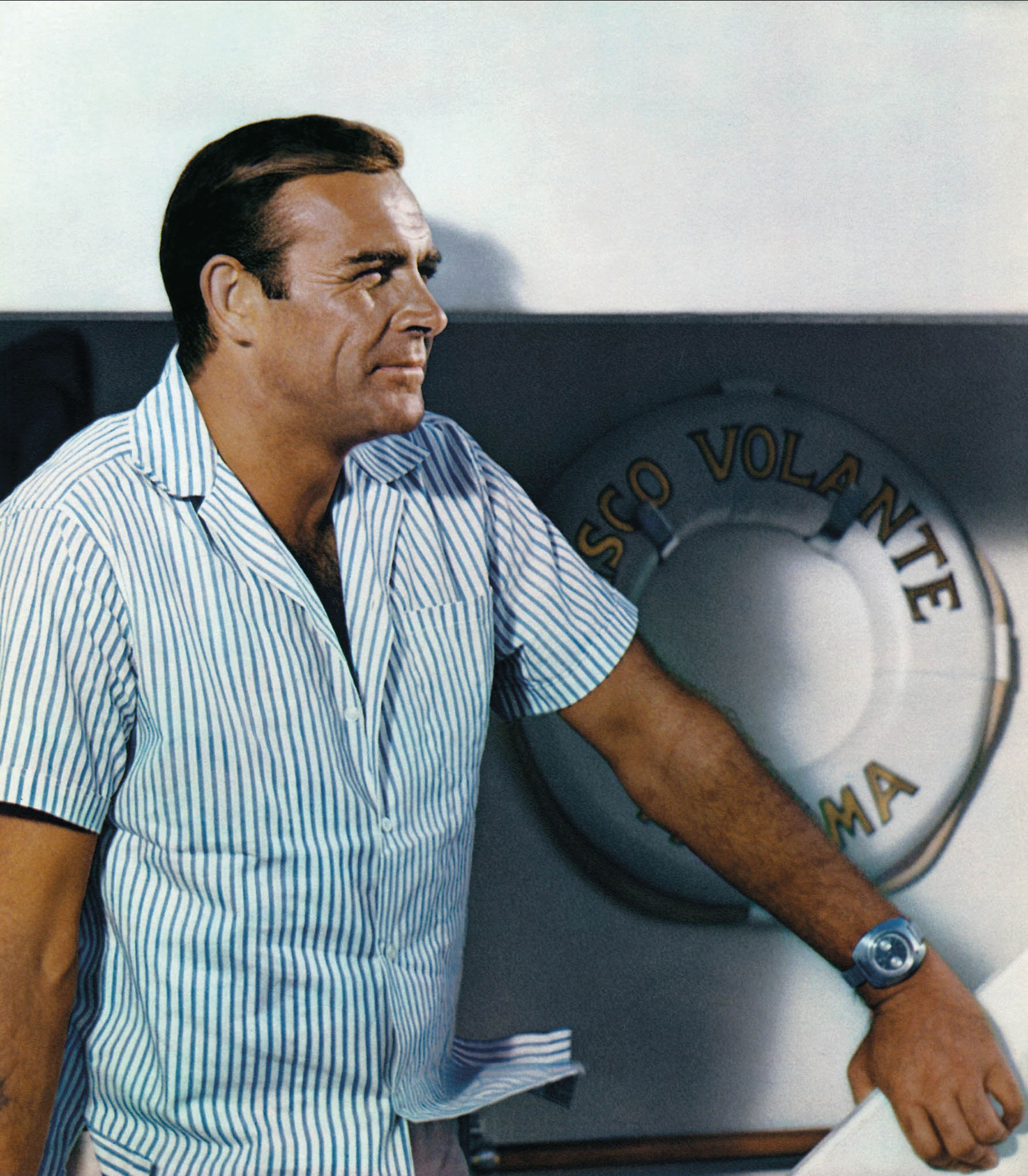 Шон Коннери в роли Джеймса Бонда, Thunderball