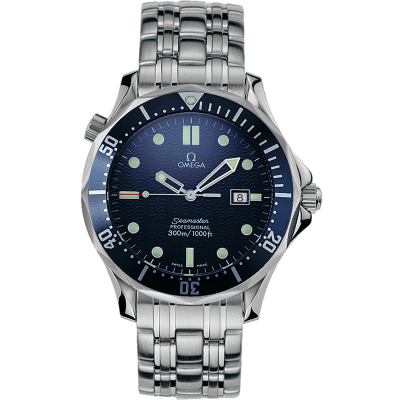 OMEGA Seamaster Professional Diver 300M — Официальная фотография OMEGA 2541.80.00; серийная модель, не съёмочный реквизит.