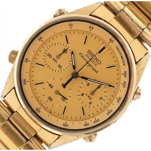 Seiko Quartz Chronograph — Seiko 7A28-7020: каталожный образец кварцевого хронографа.