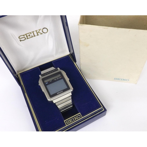 Seiko TV Watch — Настоящая TV Watch T001-5019; точный суффикс экранных часов не подтверждён.
